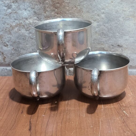 Vintage Oneida Silversmiths Cup Set of 3 - Picture 4 of 11